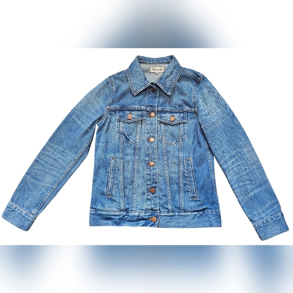 Madewell Jackets & Blazers - Madewell Pinter Wash Button Up Denim Jacket, Size Small. Worn Once, Like New!